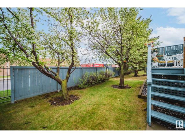 11 - 9731 174 St Nw, House semidetached with 3 bedrooms, 2 bathrooms and 4 parking in Edmonton AB | Image 37