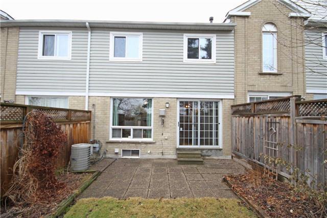 80 Heathcliffe Sq, Townhouse with 2 bedrooms, 3 bathrooms and 1 parking in Brampton ON | Image 15