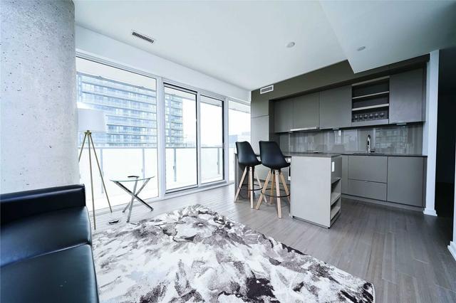 3306 - 101 Peter St, Condo with 2 bedrooms, 1 bathrooms and 0 parking in Toronto ON | Image 28