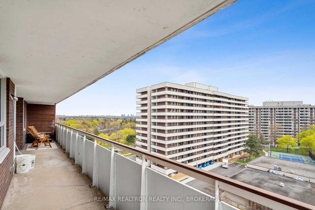 901 - 1 Royal Orchard Blvd, Condo with 3 bedrooms, 2 bathrooms and 1 parking in Markham ON | Image 26