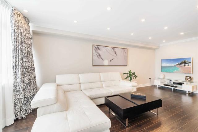 503 - 90 Fisherville Rd, Condo with 2 bedrooms, 2 bathrooms and 1 parking in Toronto ON | Image 1