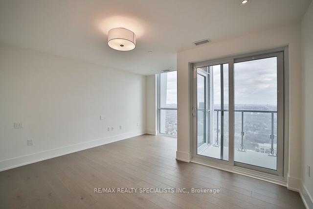 5101 - 1 Yorkville Ave, Condo with 2 bedrooms, 3 bathrooms and 4 parking in Toronto ON | Image 11