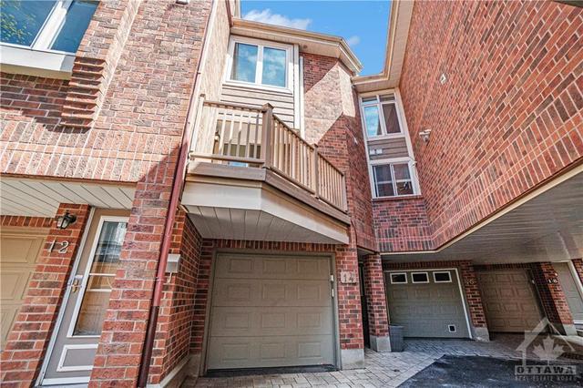 14 Cornerstone Private, Townhouse with 2 bedrooms, 2 bathrooms and 1 parking in Ottawa ON | Image 1