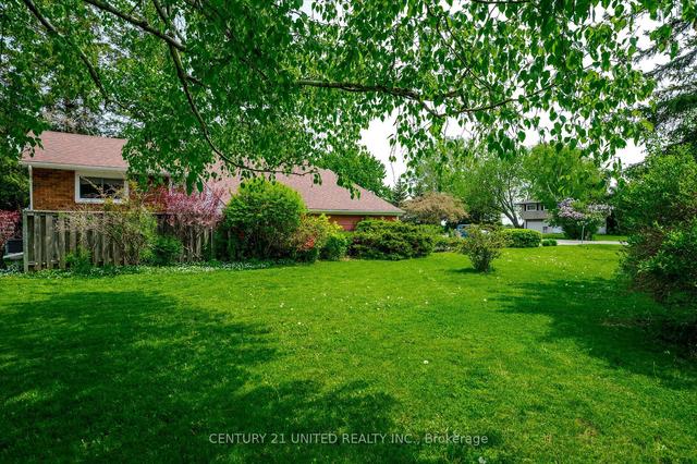 32 Chrisval Ave, House detached with 3 bedrooms, 3 bathrooms and 4 parking in Quinte West ON | Image 33
