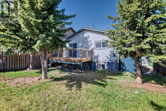 88 Falmead Road Ne, House detached with 4 bedrooms, 2 bathrooms and 5 parking in Calgary AB | Image 42