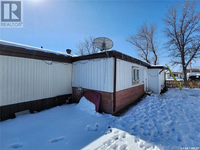109 Larch Street, Home with 2 bedrooms, 1 bathrooms and null parking in Caronport SK | Image 20