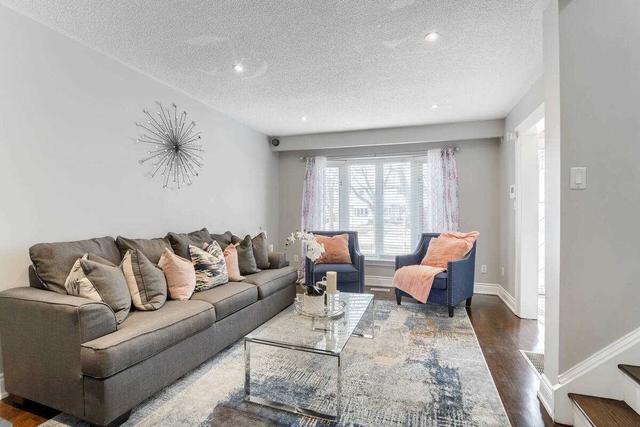 24 Jackson Rd, House semidetached with 3 bedrooms, 2 bathrooms and 4 parking in Brampton ON | Image 20