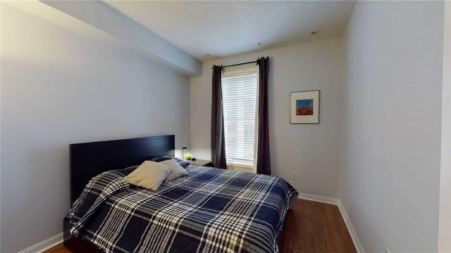 639 - 3 Everson Dr, Townhouse with 2 bedrooms, 2 bathrooms and 1 parking in Toronto ON | Image 4