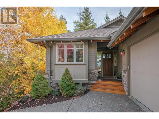 536 Falcon Point Way, House detached with 4 bedrooms, 3 bathrooms and 5 parking in Vernon BC | Image 2