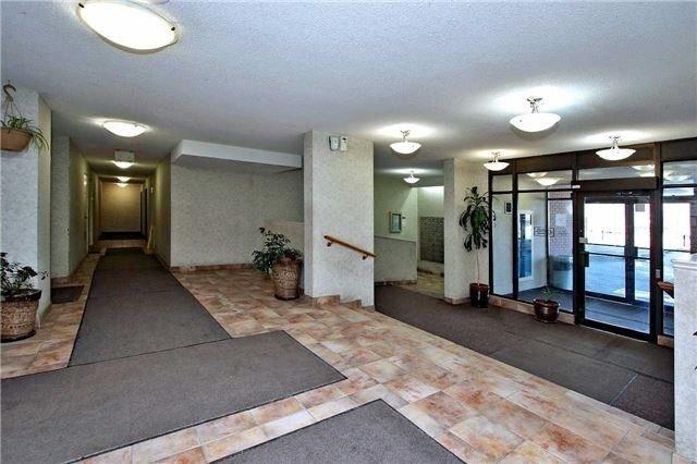 1312 - 10 Tapscott Rd, Condo with 1 bedrooms, 1 bathrooms and 1 parking in Toronto ON | Image 16