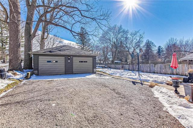 49 Church Street, House detached with 4 bedrooms, 2 bathrooms and null parking in Brant ON | Image 37