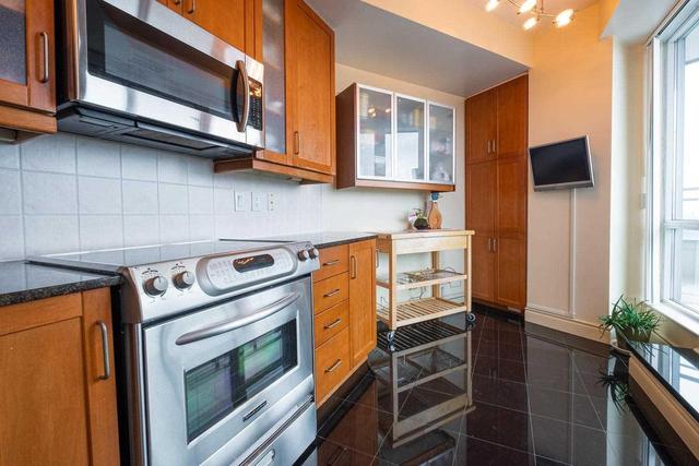Lph67 - 60 Byng Ave, Condo with 3 bedrooms, 5 bathrooms and 3 parking in Toronto ON | Image 3