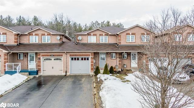 386 Dunsmore Lane, House attached with 3 bedrooms, 1 bathrooms and 3 parking in Barrie ON | Image 41