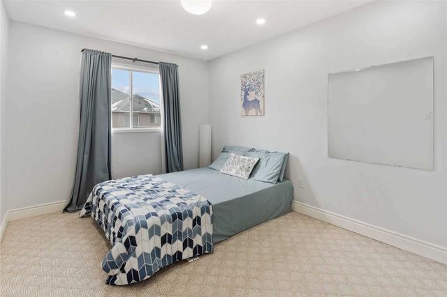 34 Brisbane Crt, Townhouse with 3 bedrooms, 3 bathrooms and 2 parking in Brampton ON | Image 17
