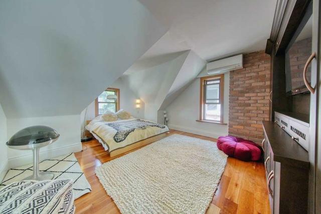 95 Macdonell Ave, House detached with 4 bedrooms, 3 bathrooms and 2 parking in Toronto ON | Image 21