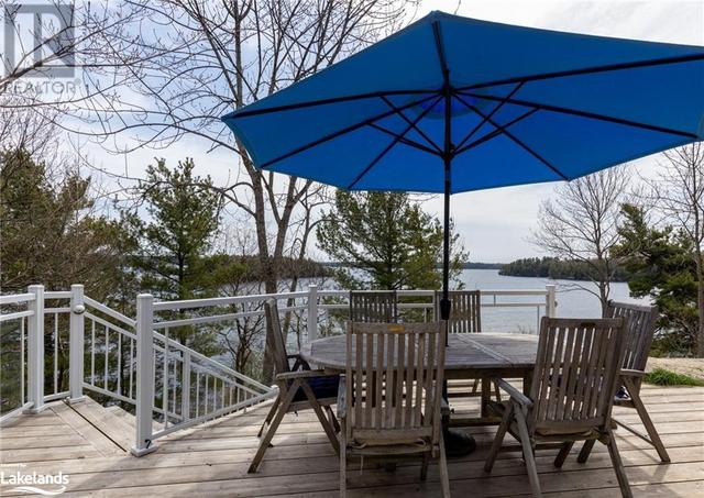 1019 Bluff Road Unit# 5, House detached with 4 bedrooms, 2 bathrooms and 7 parking in Muskoka Lakes ON | Image 35