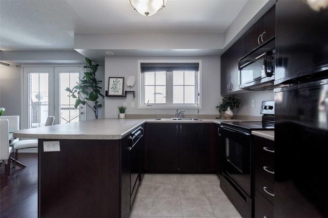 10 - 2579 Sixth Line, Townhouse with 2 bedrooms, 2 bathrooms and 2 parking in Oakville ON | Image 5