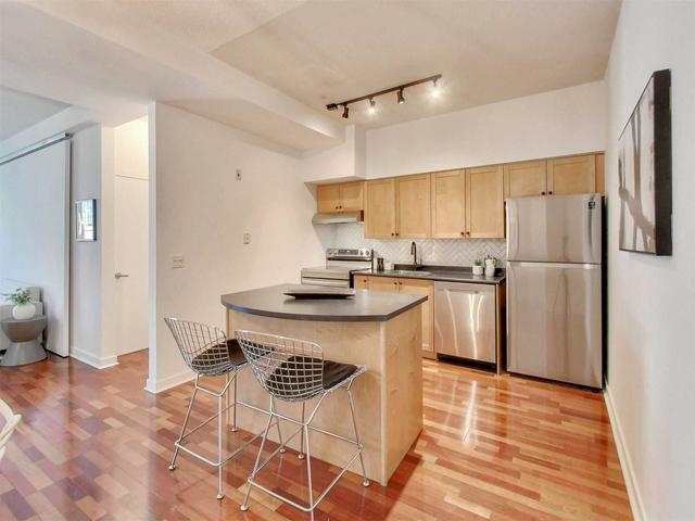 409 - 50 Camden St, Condo with 1 bedrooms, 1 bathrooms and 1 parking in Toronto ON | Image 13