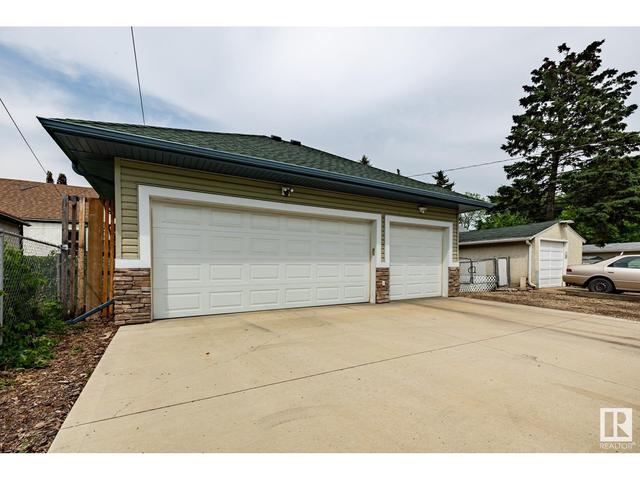 11115 72 Av Nw, House detached with 3 bedrooms, 3 bathrooms and 6 parking in Edmonton AB | Image 51