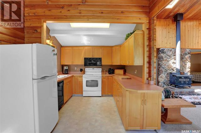 708 Tatanka Drive, House detached with 4 bedrooms, 2 bathrooms and null parking in Sun Valley SK | Image 17