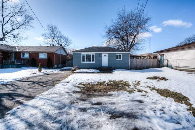 546 Mohawk Rd E, House detached with 3 bedrooms, 1 bathrooms and 5 parking in Hamilton ON | Image 12