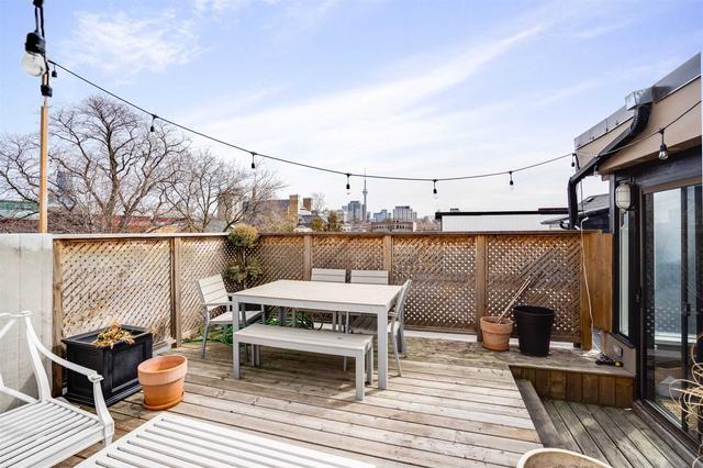 2 - 151 Robert St, Condo with 2 bedrooms, 2 bathrooms and 0 parking in Toronto ON | Image 29