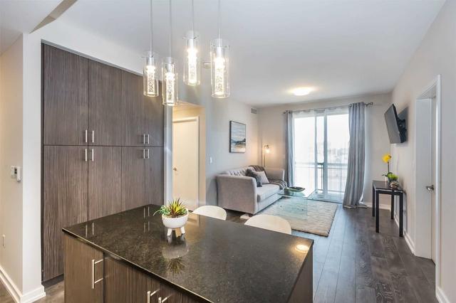 217 - 210 Sabina Dr, Condo with 2 bedrooms, 2 bathrooms and 1 parking in Oakville ON | Image 19