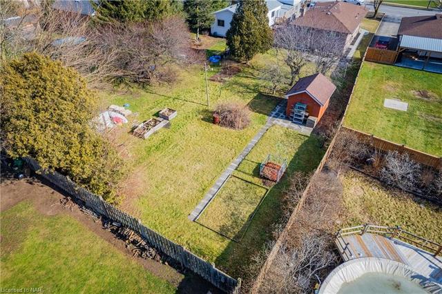 3083 Portage Road, House detached with 3 bedrooms, 2 bathrooms and 5 parking in Niagara Falls ON | Image 16