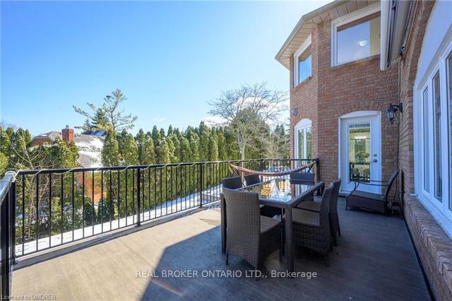 1394 Hazelton Blvd, House detached with 4 bedrooms, 5 bathrooms and 11 parking in Burlington ON | Image 27