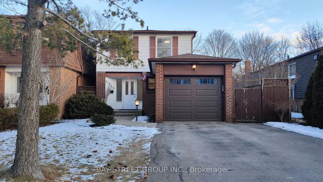 1244 Consort Cres, House attached with 4 bedrooms, 2 bathrooms and 3 parking in Burlington ON | Image 23
