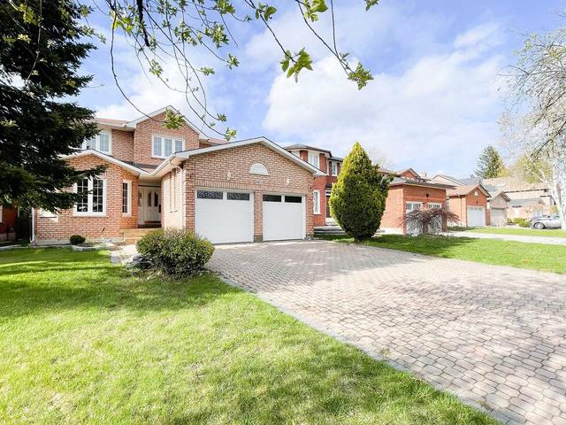 20 Canterbury Crt, House detached with 4 bedrooms, 4 bathrooms and 6 parking in Richmond Hill ON | Image 12