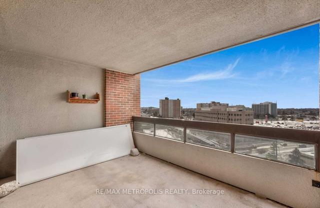 1106 - 2365 Kennedy Rd, Condo with 2 bedrooms, 2 bathrooms and 1 parking in Toronto ON | Image 24