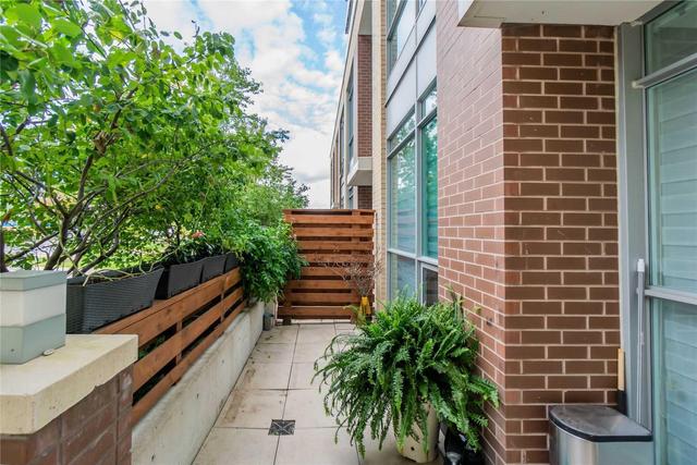 Th05 - 33 Singer Crt, Townhouse with 2 bedrooms, 3 bathrooms and 1 parking in Toronto ON | Image 17