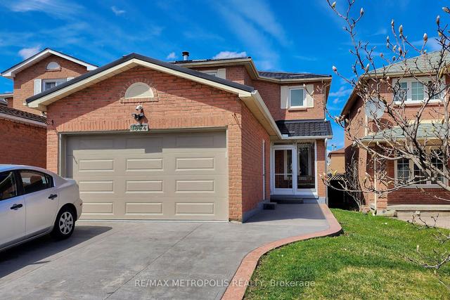 1894 Larksmere Crt, House detached with 3 bedrooms, 4 bathrooms and 6 parking in Pickering ON | Image 23