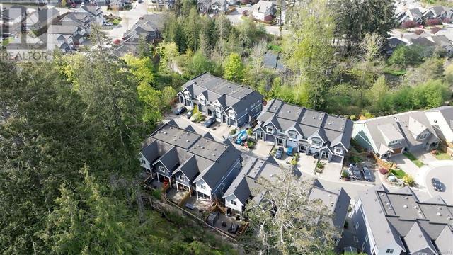 121 - 1064 Gala Crt, House attached with 3 bedrooms, 4 bathrooms and 3 parking in Langford BC | Image 36