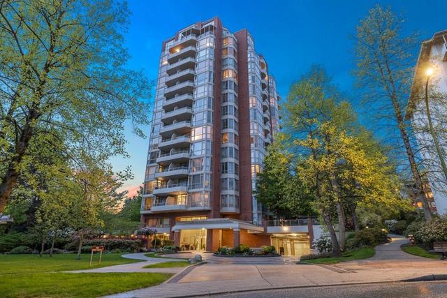 1404 - 160 W Keith Road, Condo with 2 bedrooms, 3 bathrooms and null parking in North Vancouver BC | Card Image