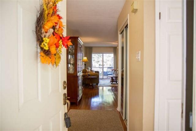 5 Green Briar Rd, Condo with 2 bedrooms, 2 bathrooms and 2 parking in New Tecumseth ON | Image 3
