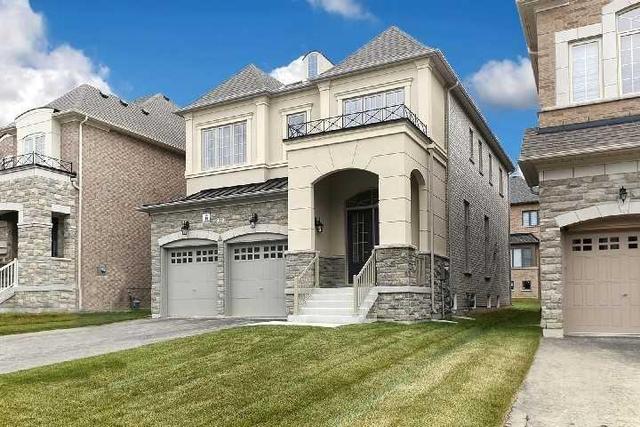 33 Bannockburn Dr, House detached with 4 bedrooms, 5 bathrooms and 2 parking in Vaughan ON | Image 2