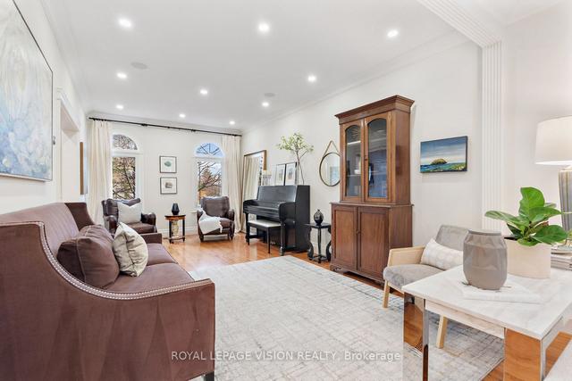 53 Ellery Dr, House detached with 5 bedrooms, 5 bathrooms and 8 parking in Richmond Hill ON | Image 3