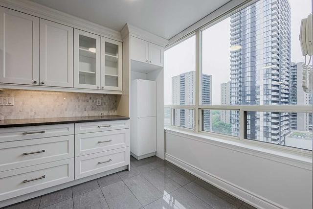 1611 - 30 Greenfield Ave, Condo with 2 bedrooms, 3 bathrooms and 1 parking in Toronto ON | Image 8