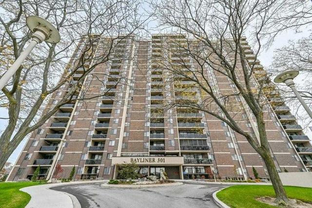 801 - 301 Frances Ave, Condo with 2 bedrooms, 2 bathrooms and 1 parking in Hamilton ON | Image 2