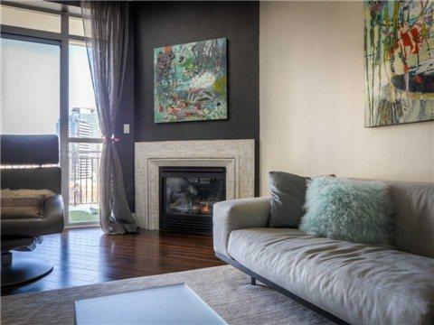 sph 1 - 99 Avenue Rd, Condo with 2 bedrooms, 2 bathrooms and 1 parking in Toronto ON | Image 9