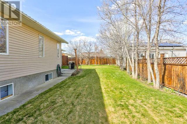 121 20 Street, House detached with 5 bedrooms, 3 bathrooms and 4 parking in Fort Macleod AB | Image 41