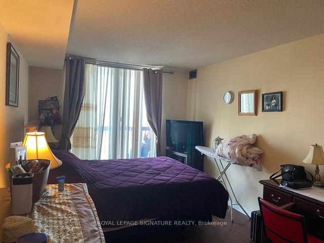 1206 - 330 Mccowan Rd, Condo with 2 bedrooms, 2 bathrooms and 1 parking in Toronto ON | Image 11