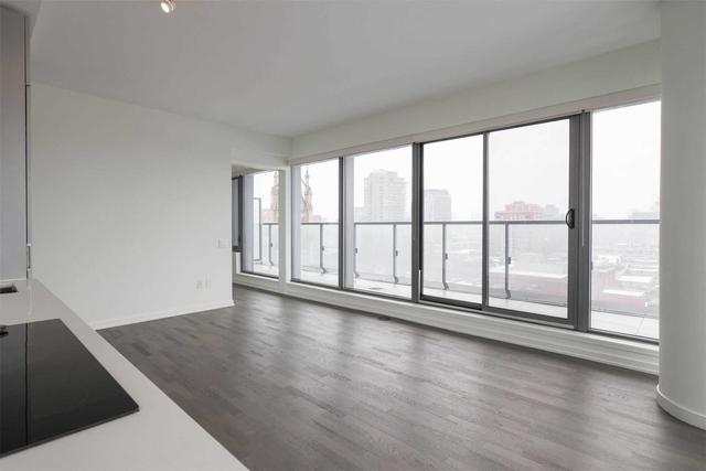 1203 - 60 Colborne St, Condo with 2 bedrooms, 2 bathrooms and 1 parking in Toronto ON | Image 8