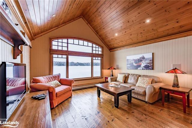 1162 Redwood Road, House detached with 4 bedrooms, 3 bathrooms and 10 parking in Muskoka Lakes ON | Image 21