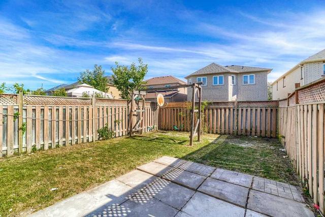 624 Rossellini Dr, House semidetached with 3 bedrooms, 4 bathrooms and 3 parking in Mississauga ON | Image 24