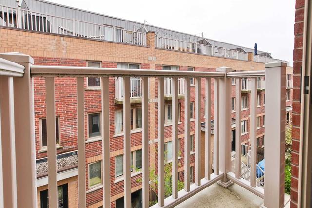 220 - 11 Ruttan St, Townhouse with 2 bedrooms, 2 bathrooms and 1 parking in Toronto ON | Image 14