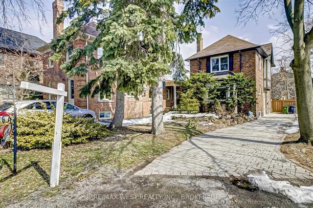 12 Otter Cres, House detached with 3 bedrooms, 2 bathrooms and 2 parking in Toronto ON | Image 10