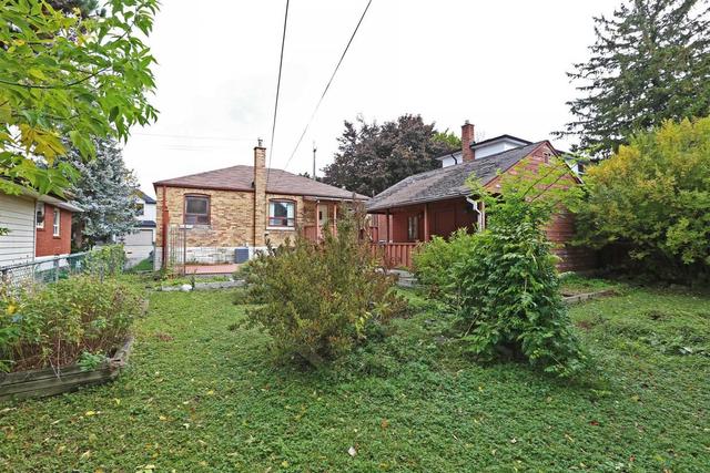239 Churchill Ave, House detached with 3 bedrooms, 2 bathrooms and 8 parking in Toronto ON | Image 31